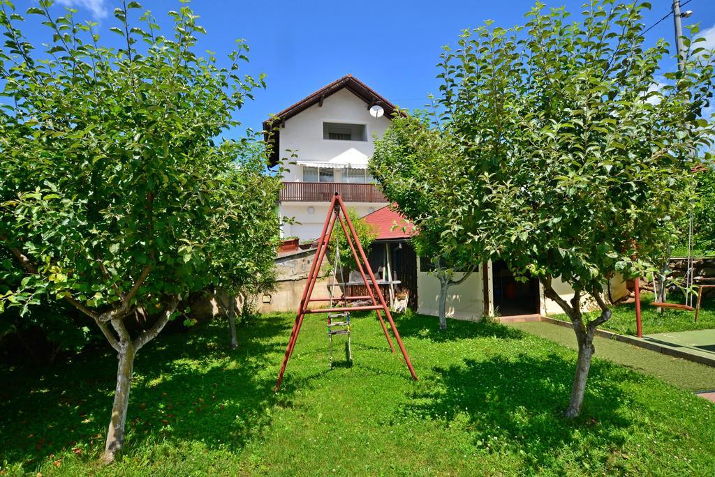 Apartment Bastaja Szluin Kültér fotó